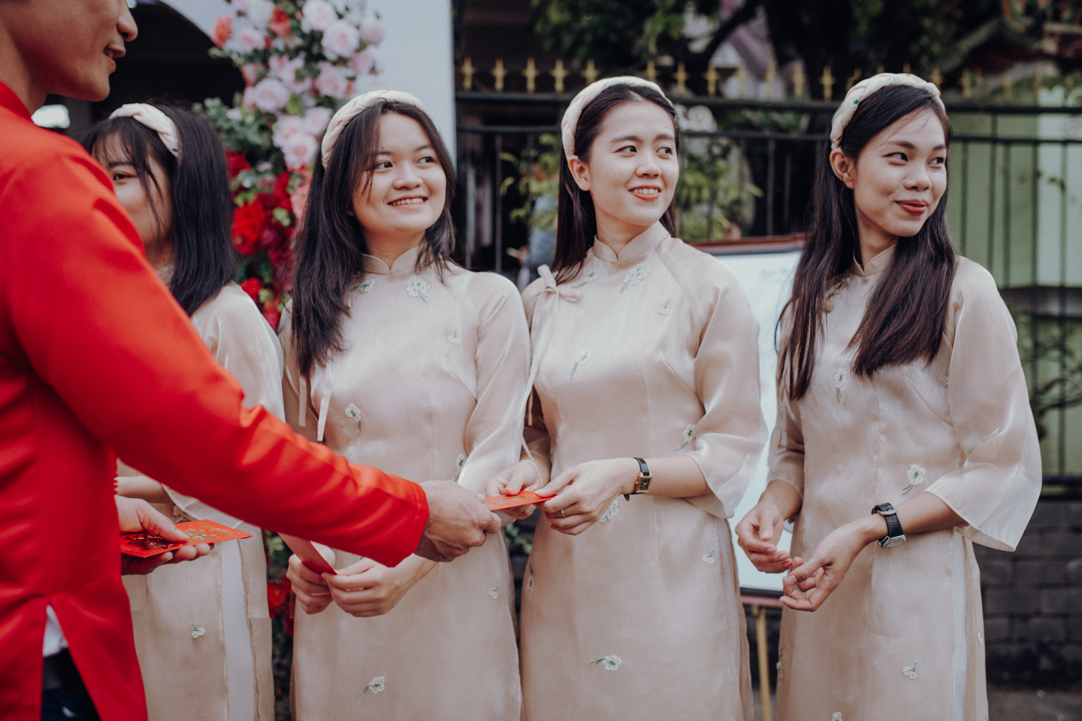 Duc & My, Vietnam Hochzeit, Hoi An, Dez 2022, Braut frei kaufen